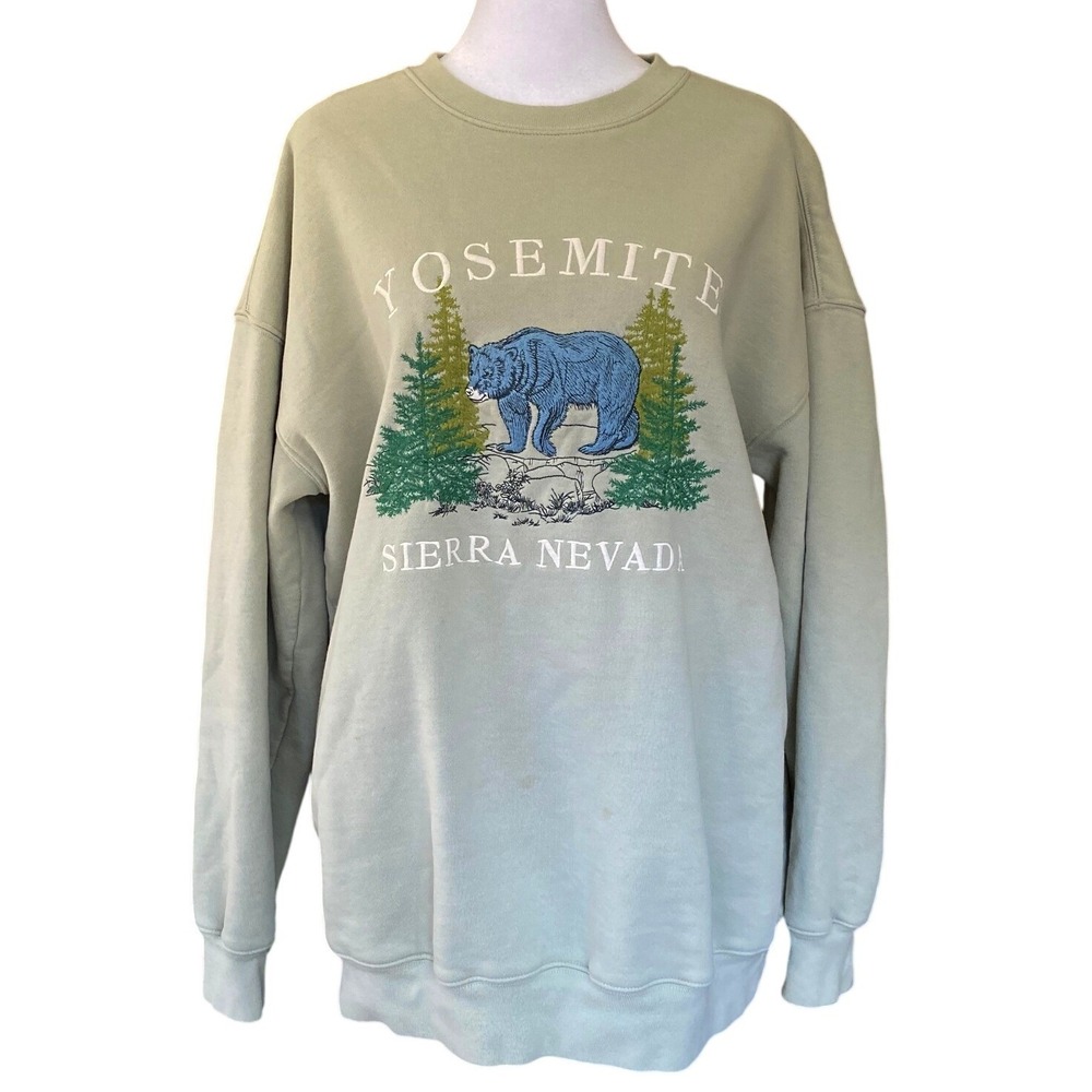 Yosemite Bear Embroidered Oversized Cotton Green Sweatshirt Small Granola Hiking
